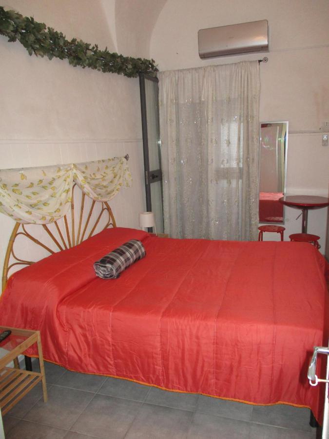 Bed and Breakfast Palazzo Ruisi Scordia Екстер'єр фото